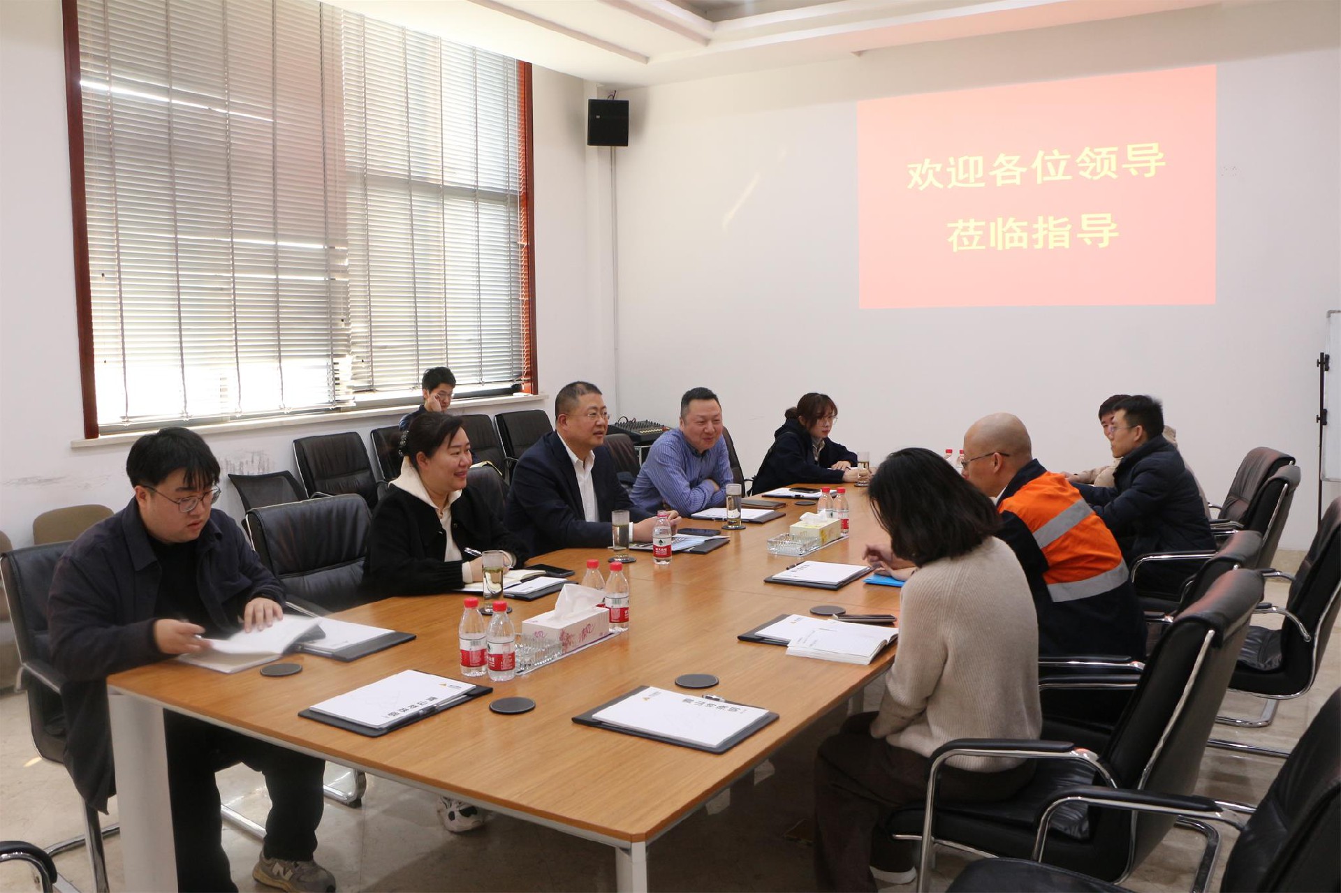 丽水市经信局副局长舒杨胤到访青山钢铁调研指导